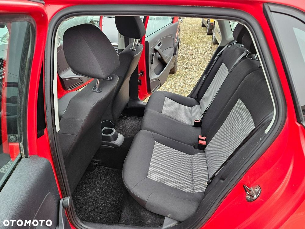 Volkswagen Polo - 9
