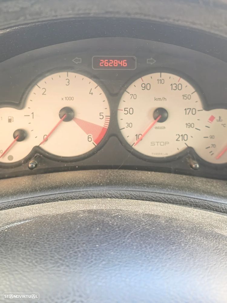 Peugeot 206 SW - 8