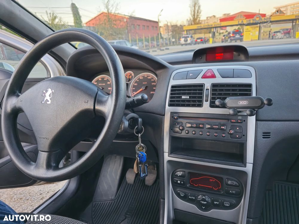 Peugeot 307 - 16