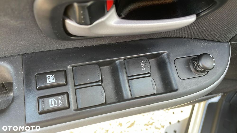 Suzuki Grand Vitara 2.4 Premium EU5 - 19