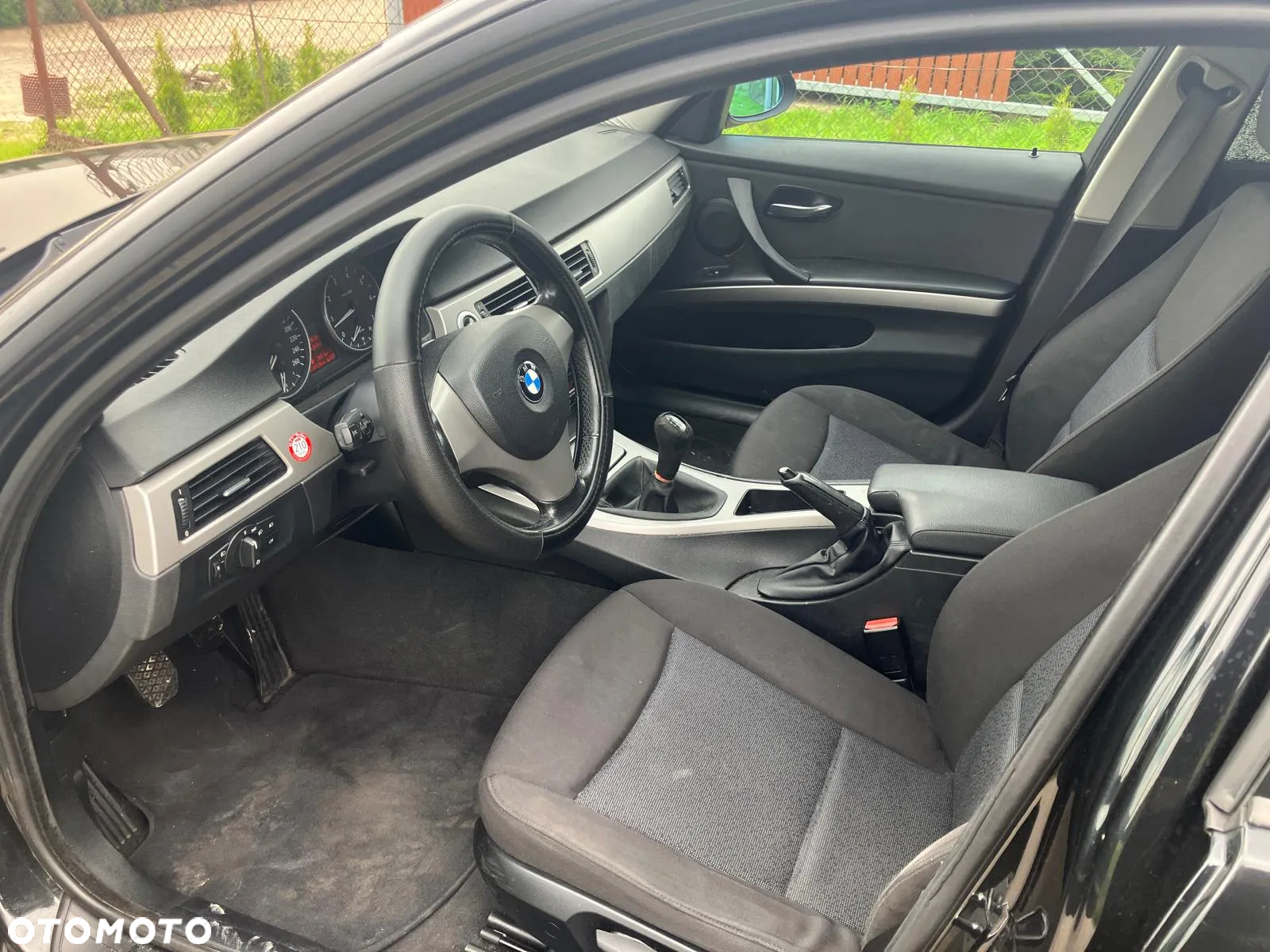 BMW Seria 3 320i Touring - 10