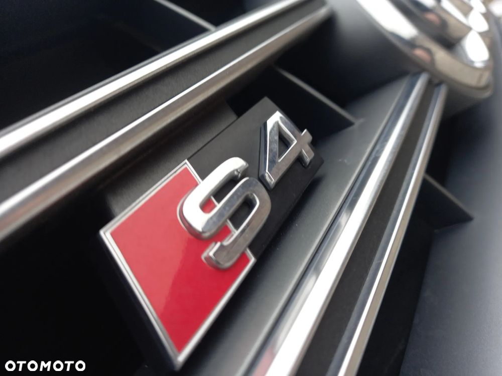 Audi S4 Limousine - 2