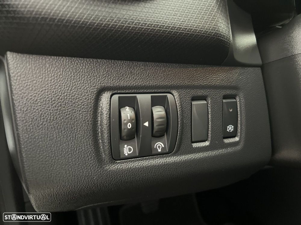 Renault Clio 0.9 TCE Dynamique S - 19