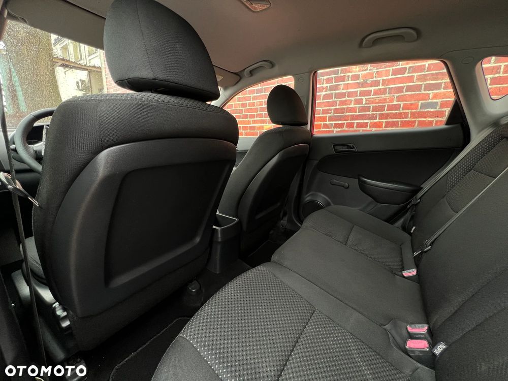 Hyundai i30 - 11
