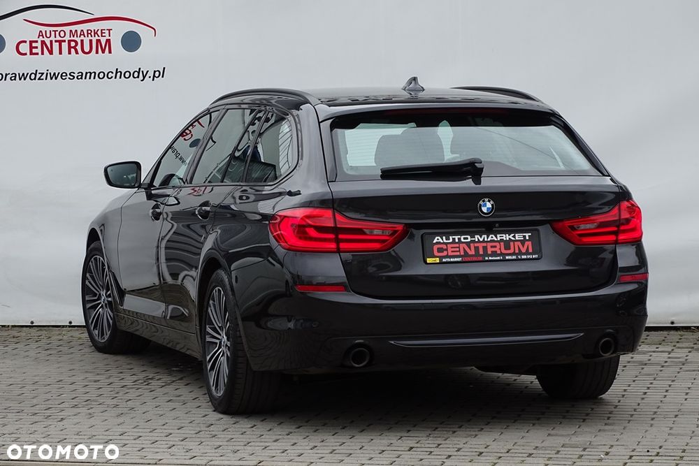 BMW Seria 5 520d xDrive MHEV Sport Line sport - 16