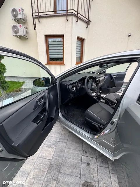 Toyota Auris 1.6 Active - 8