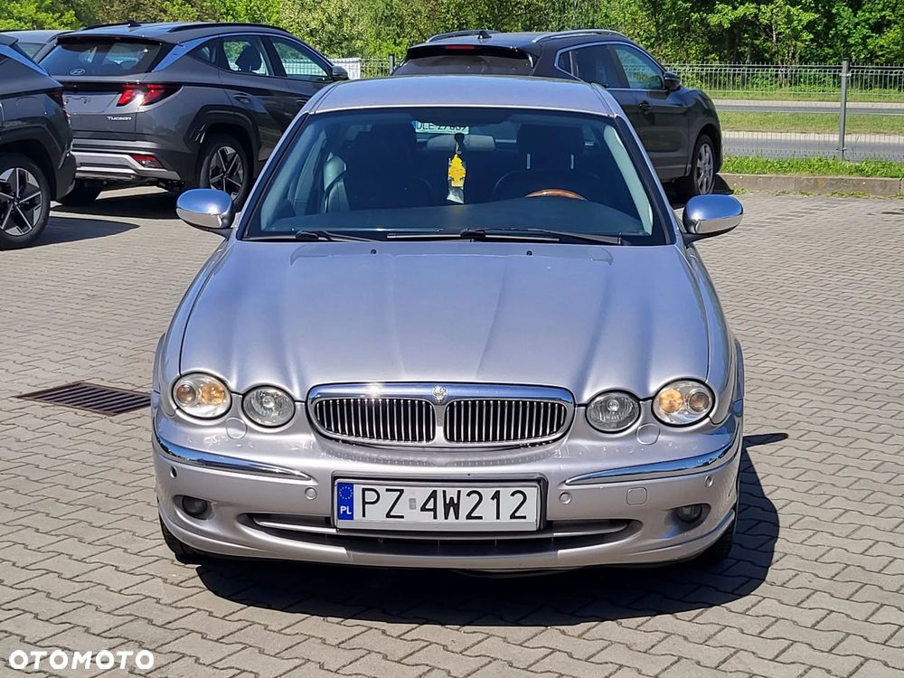 Jaguar X-Type 2.5 V6 4x4 Executive - 7