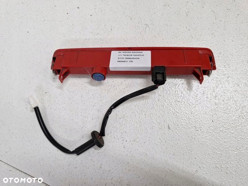 nissan qashqai ii 2 j11 trzecie 3 światło lampa stop stopu 265904ea0a - 6
