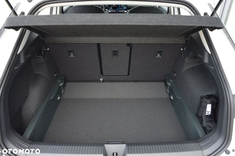 Volkswagen T-Roc 1.5 eTSI Life DSG - 28