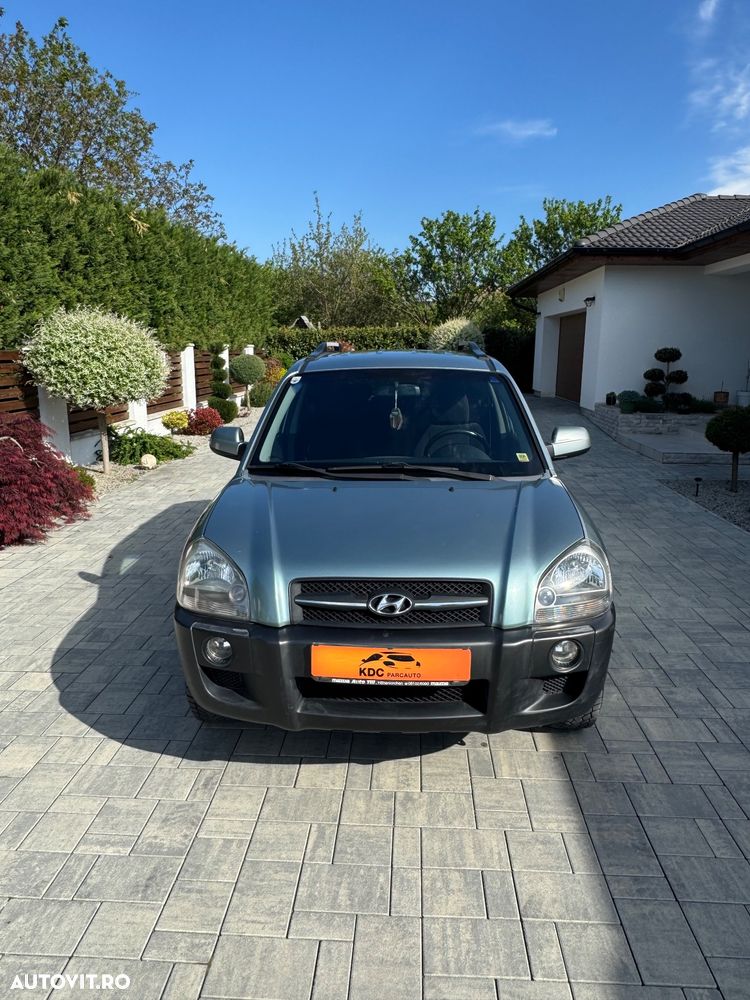 Hyundai Tucson 2.0 CRDI VGT 2WD Automatik GLS - 12