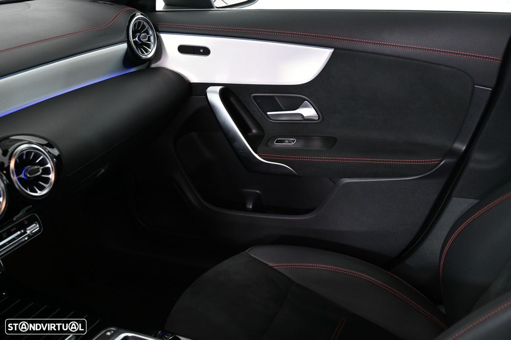 Mercedes-Benz CLA 200 d Shooting Brake AMG Line Aut. - 22