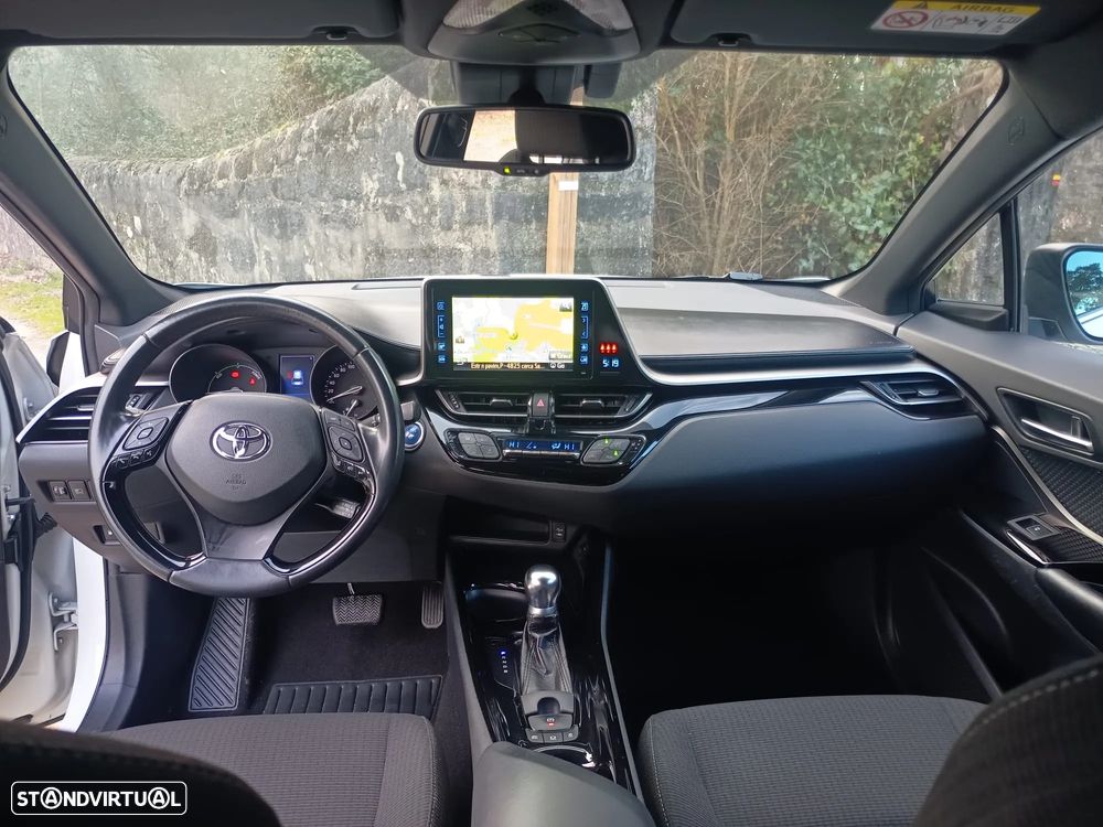 Toyota C-HR 1.8 Hybrid Exclusive+P.Luxury - 10