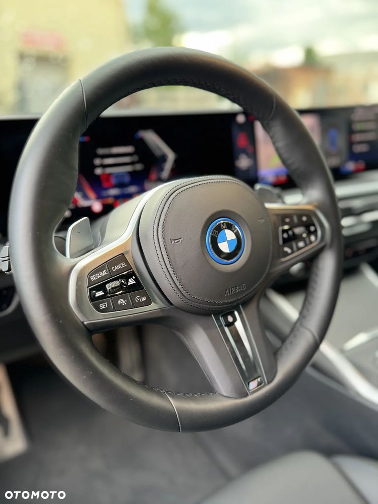 BMW Seria 3 330e M Sport - 20