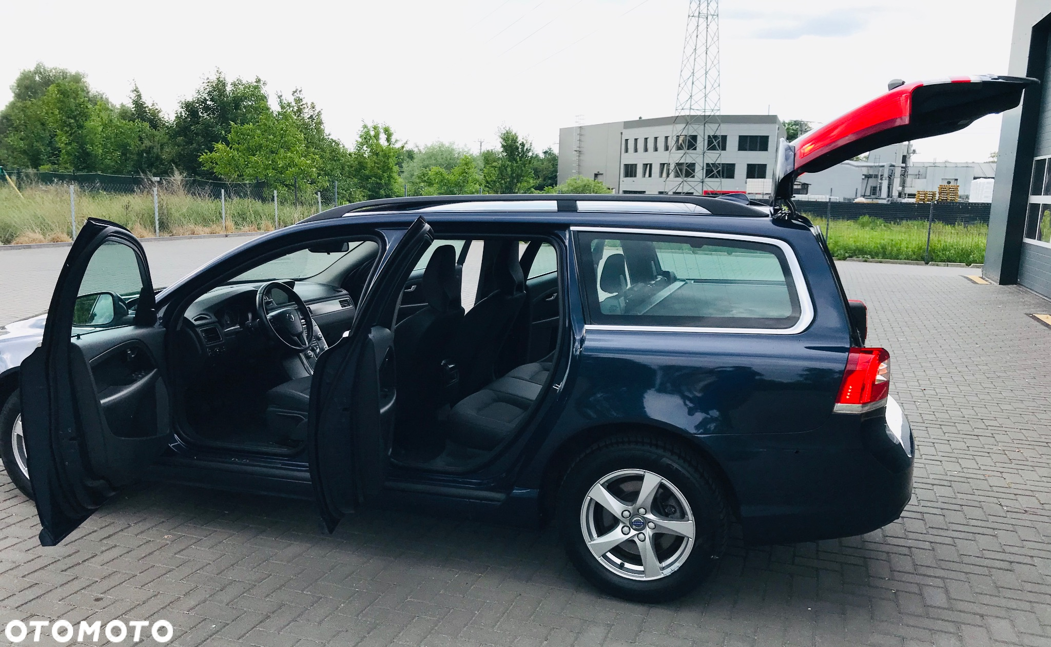 Volvo V70 2.0D Kinetic - 14