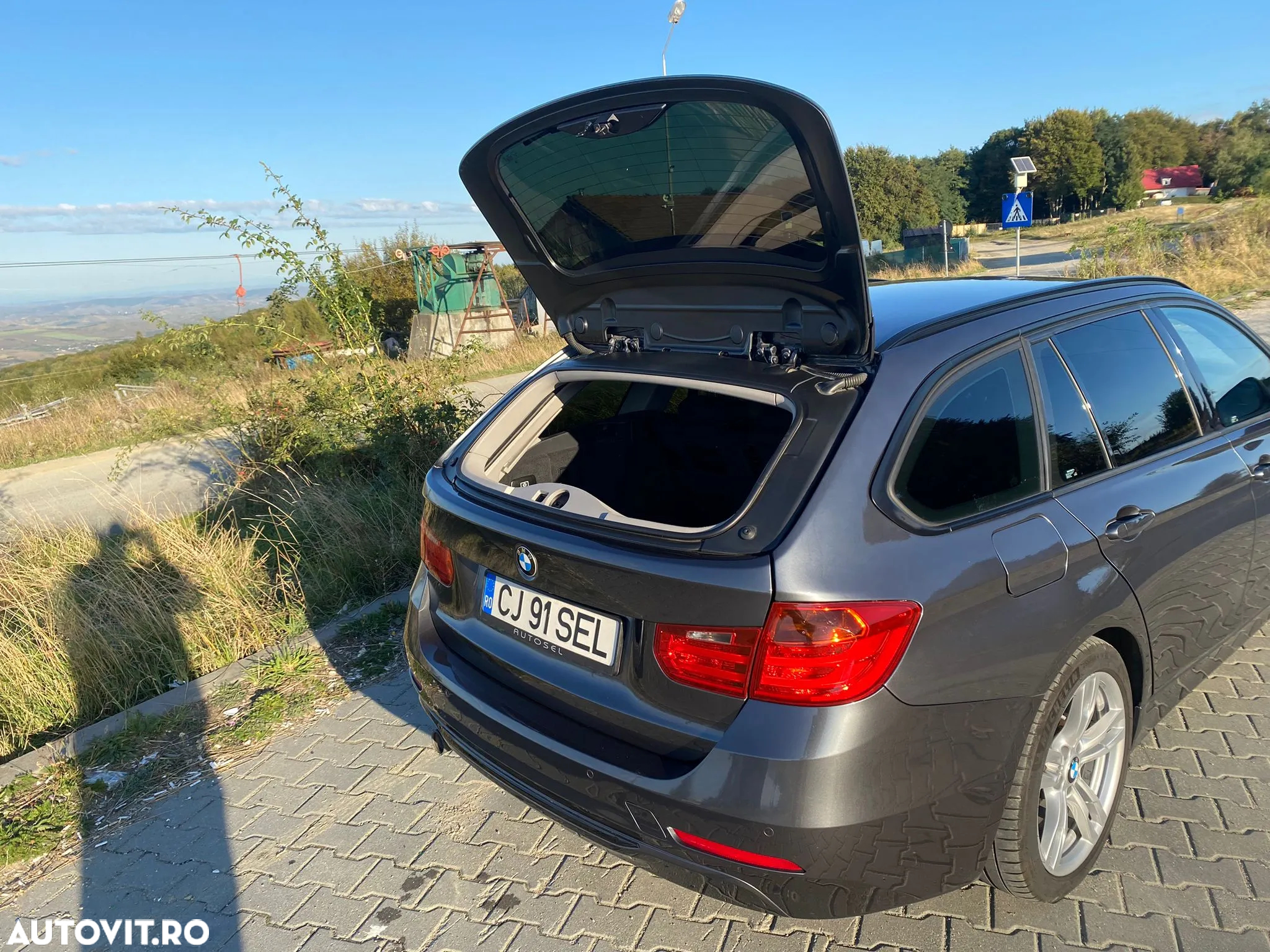 BMW Seria 3 - 16