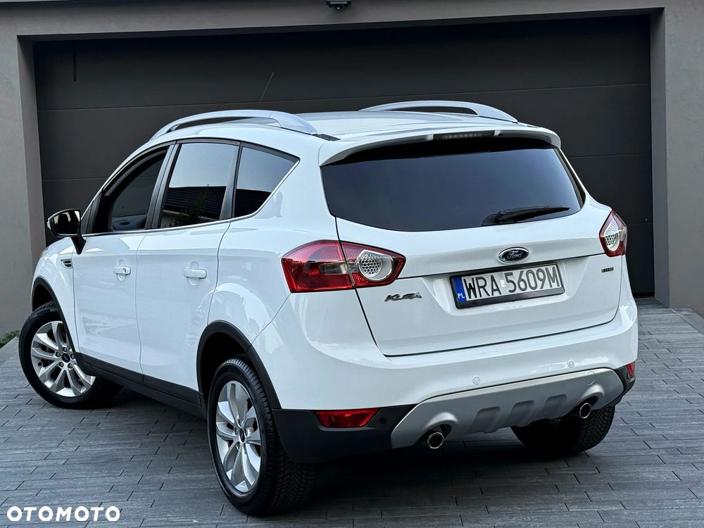 Ford Kuga 2.0 TDCi 2x4 Titanium - 19