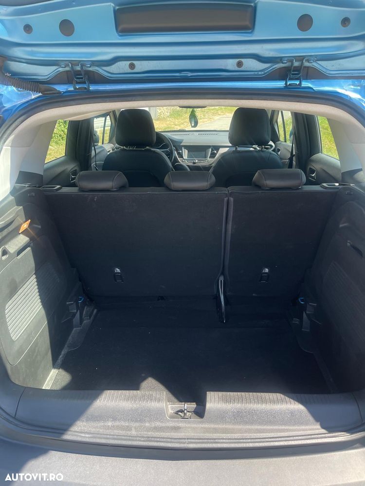 Opel Crossland - 11