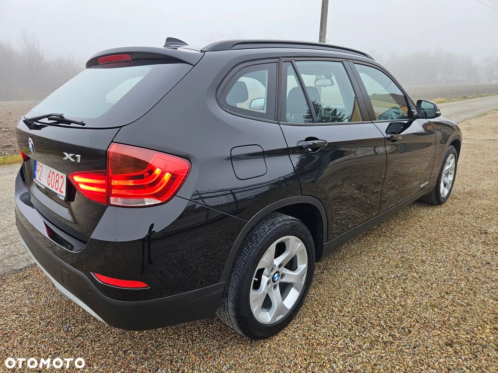 BMW X1 sDrive18d xLine - 4