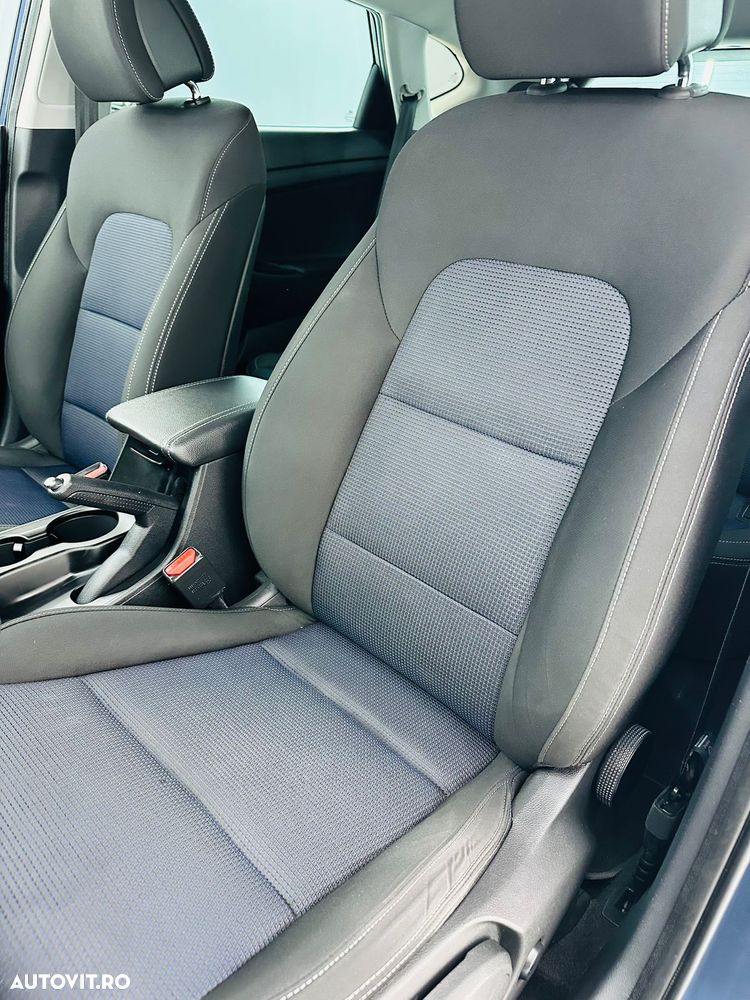 Hyundai Tucson blue 1.7 CRDi 2WD Passion Plus - 15