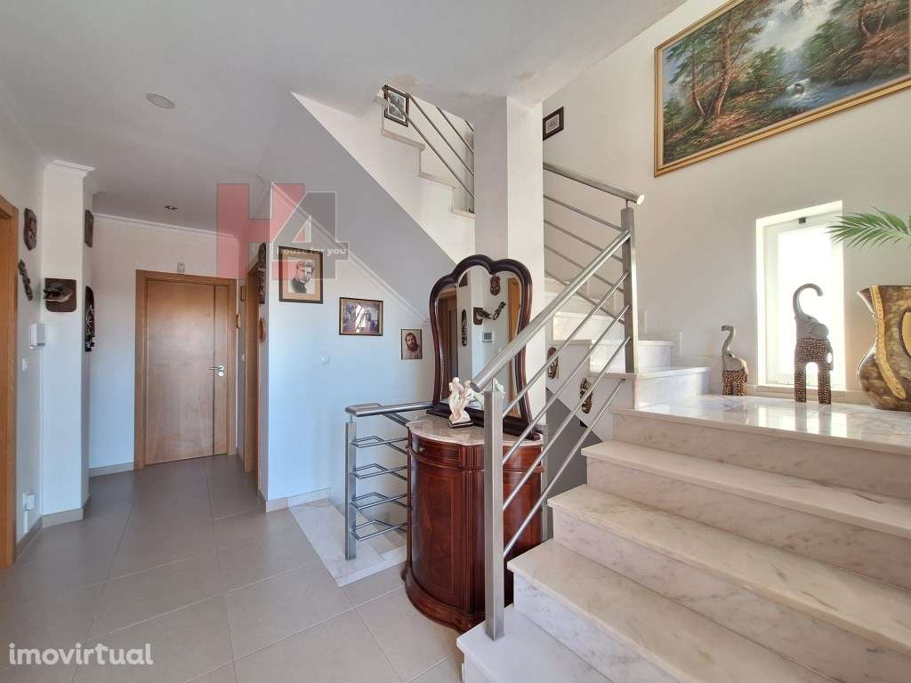 MORADIA T4 NO CENTRO DE ELVAS COM MAIS DE 500M² DE ÁREA - Grande imagem: 5/45