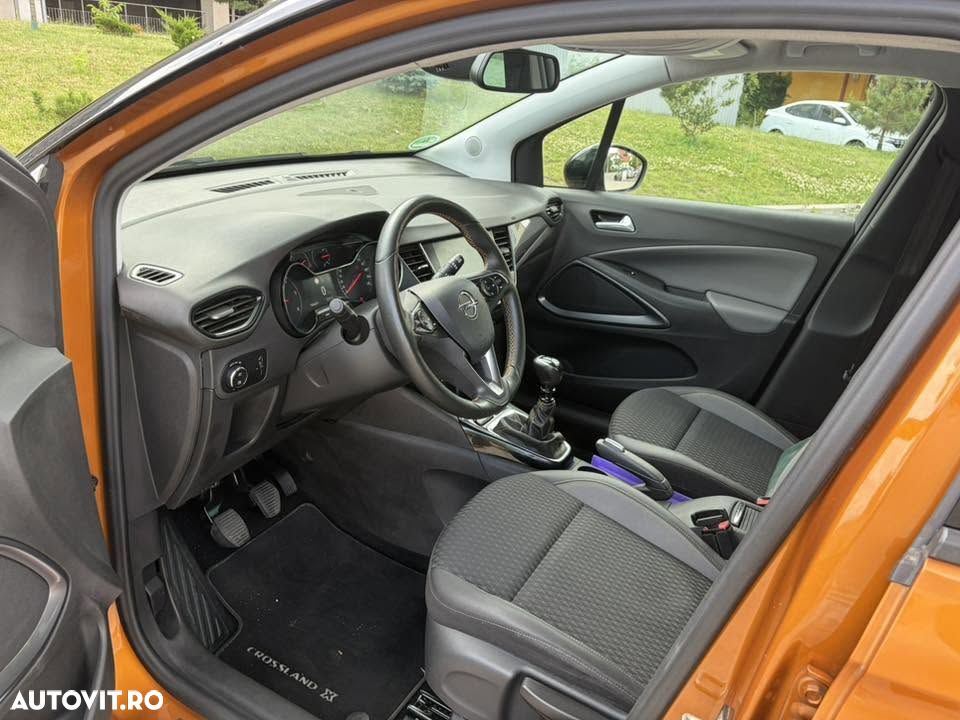 Opel Crossland X - 8