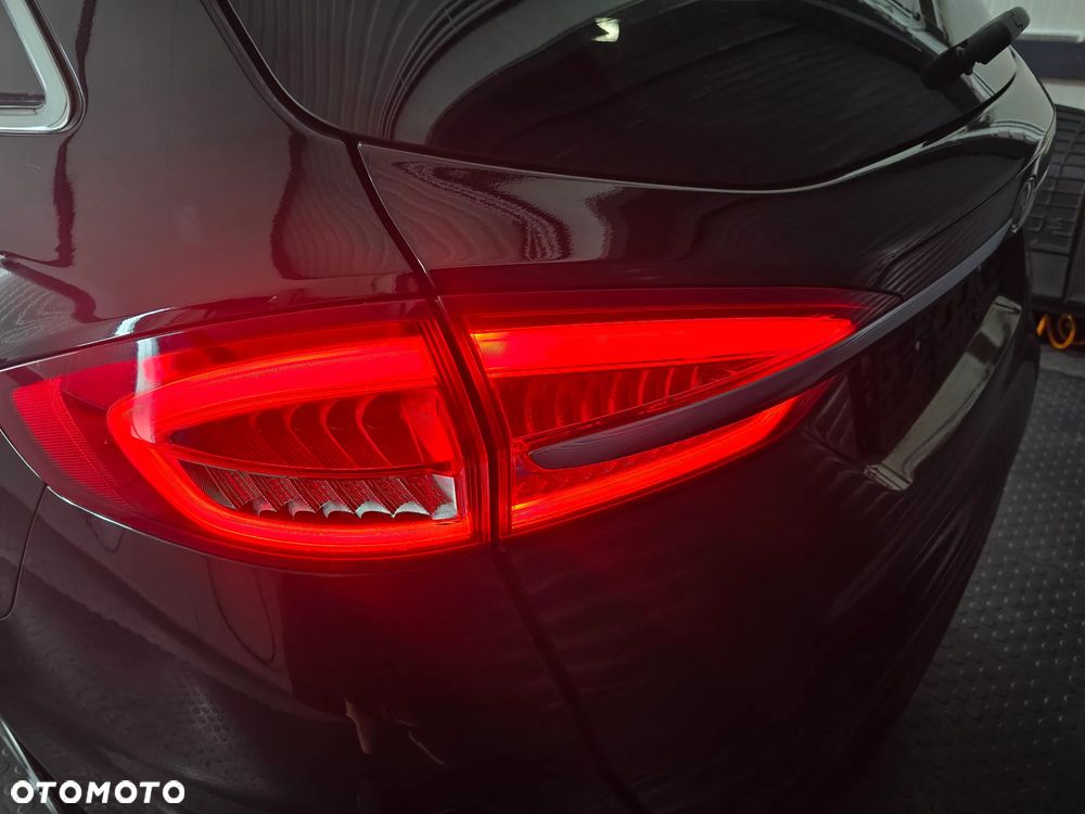 Ford Mondeo - 21