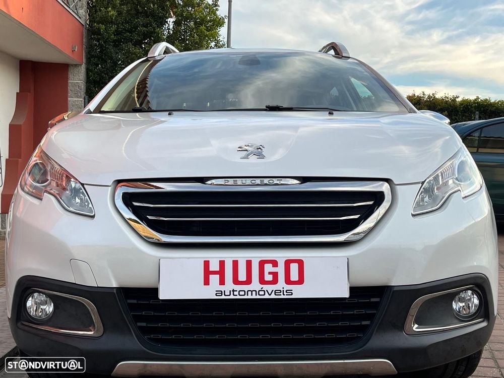 Peugeot 2008 1.2 PureTech Allure - 2