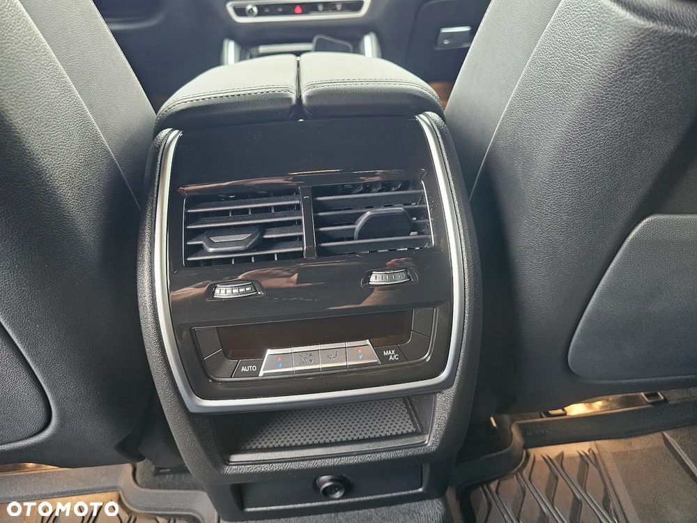 BMW X6 - 14