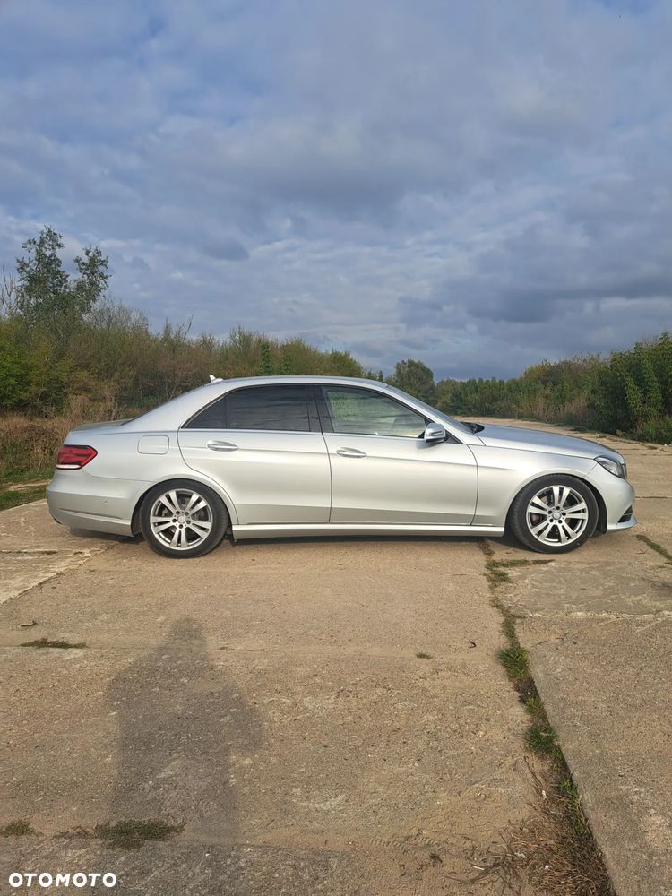 Mercedes-Benz Klasa E 200 BlueTEC 7G-TRONIC Elegance - 7