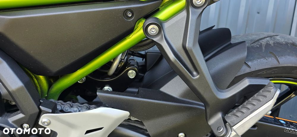 Kawasaki Z 650 - 28