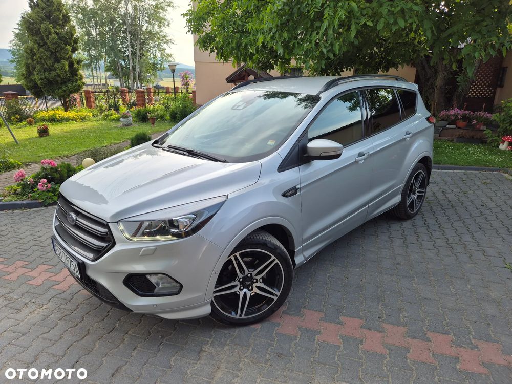 Ford Kuga 2.0 TDCi 4x4 ST-Line - 4