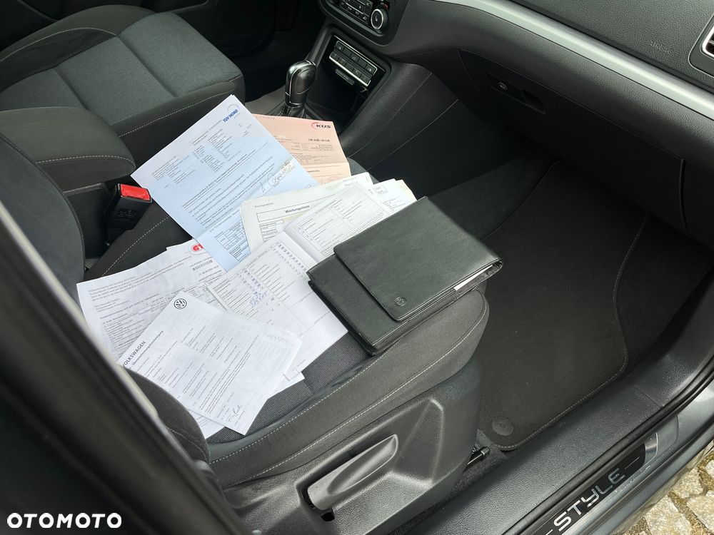 Volkswagen Sharan - 23