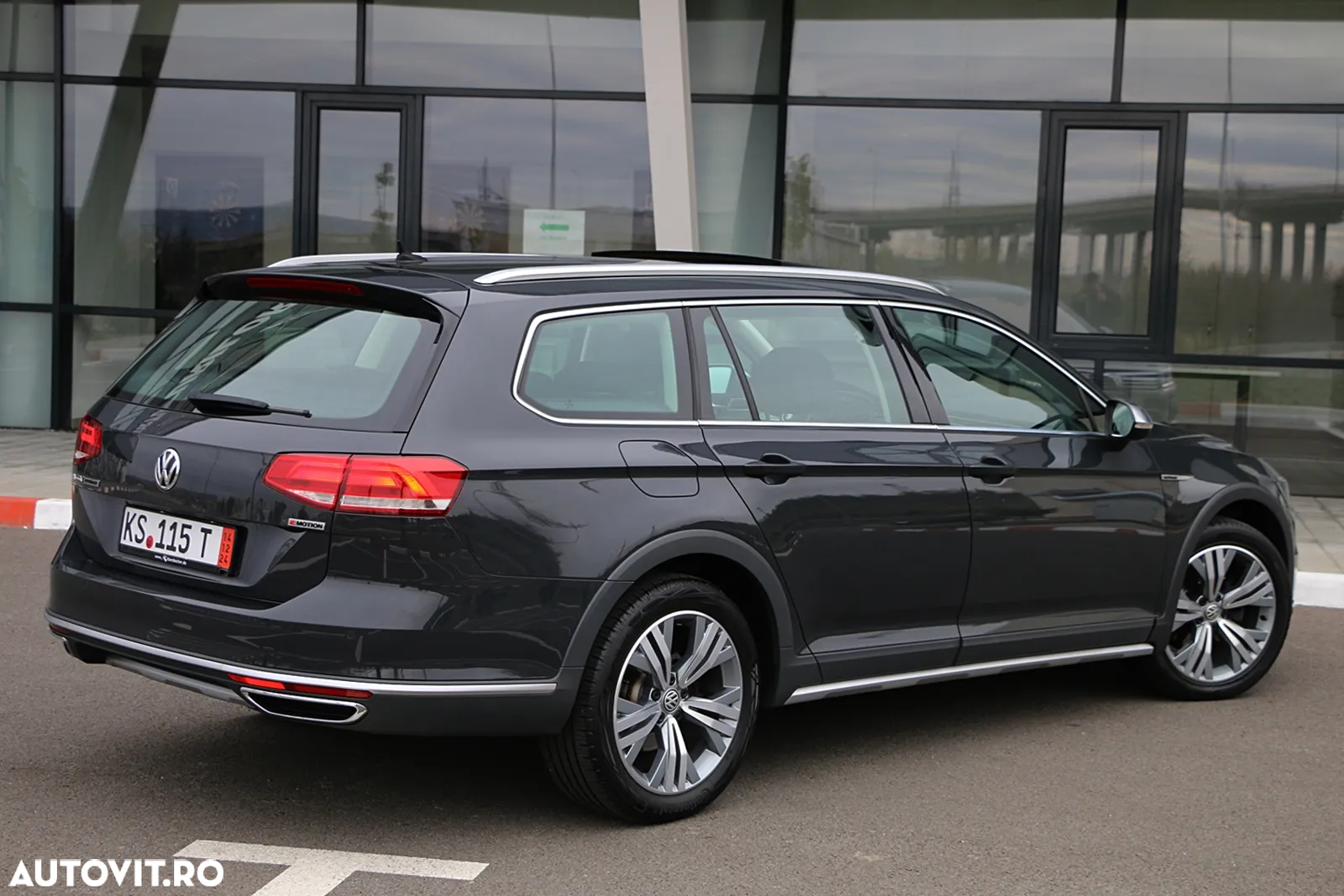 Volkswagen Passat Alltrack 2.0 TDI DSG 4Motion - 17