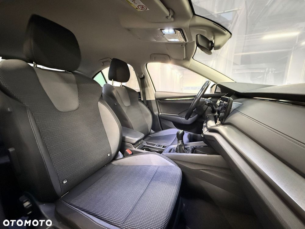 Skoda Octavia 1.5 TSI ACT Ambition - 20