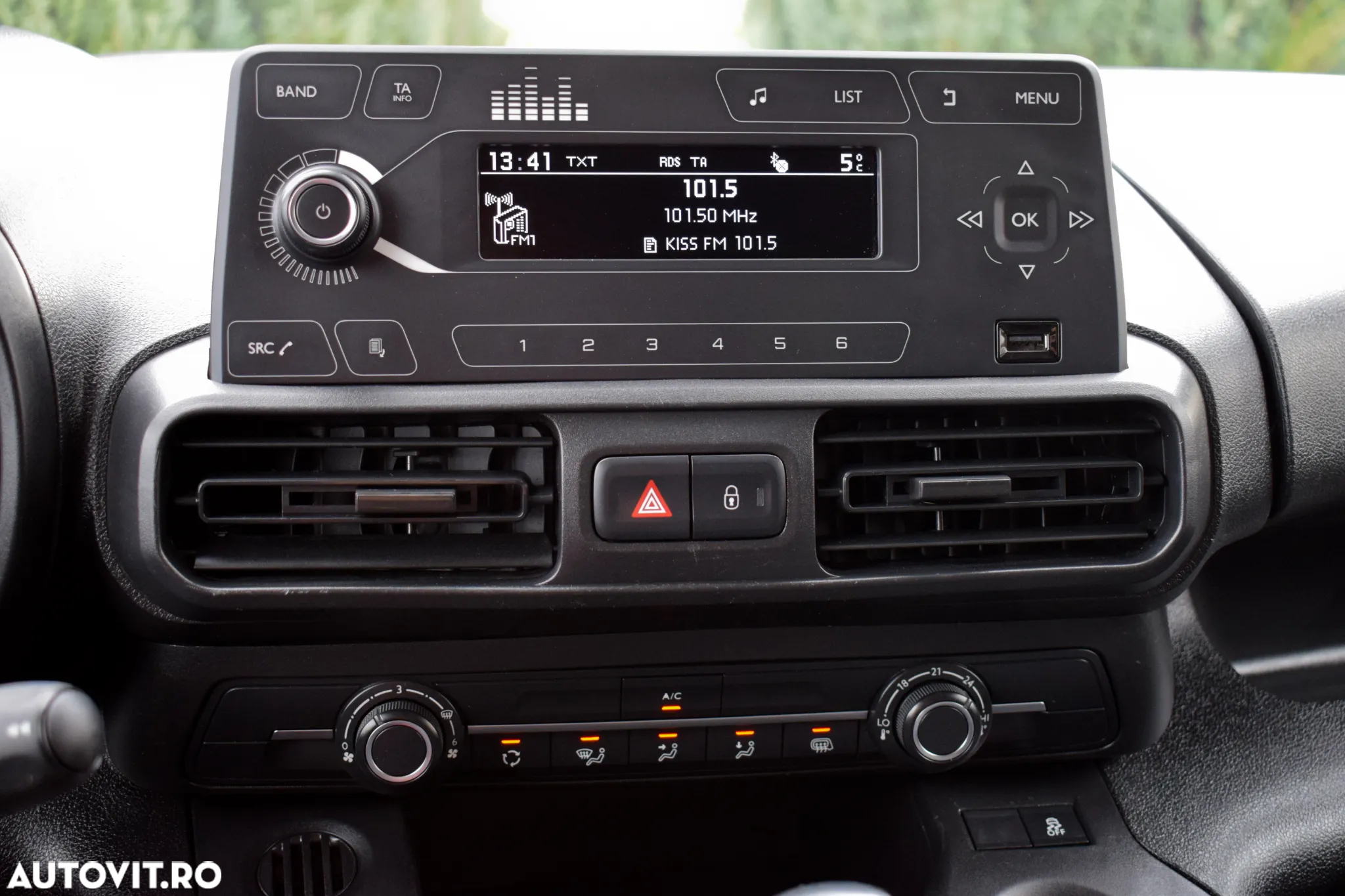 Citroën Berlingo 1.5 BlueHDi 100 S&S BVM6 Feel - 34