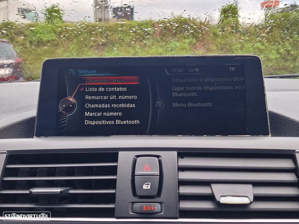 BMW 116 d Line Urban Auto - 40