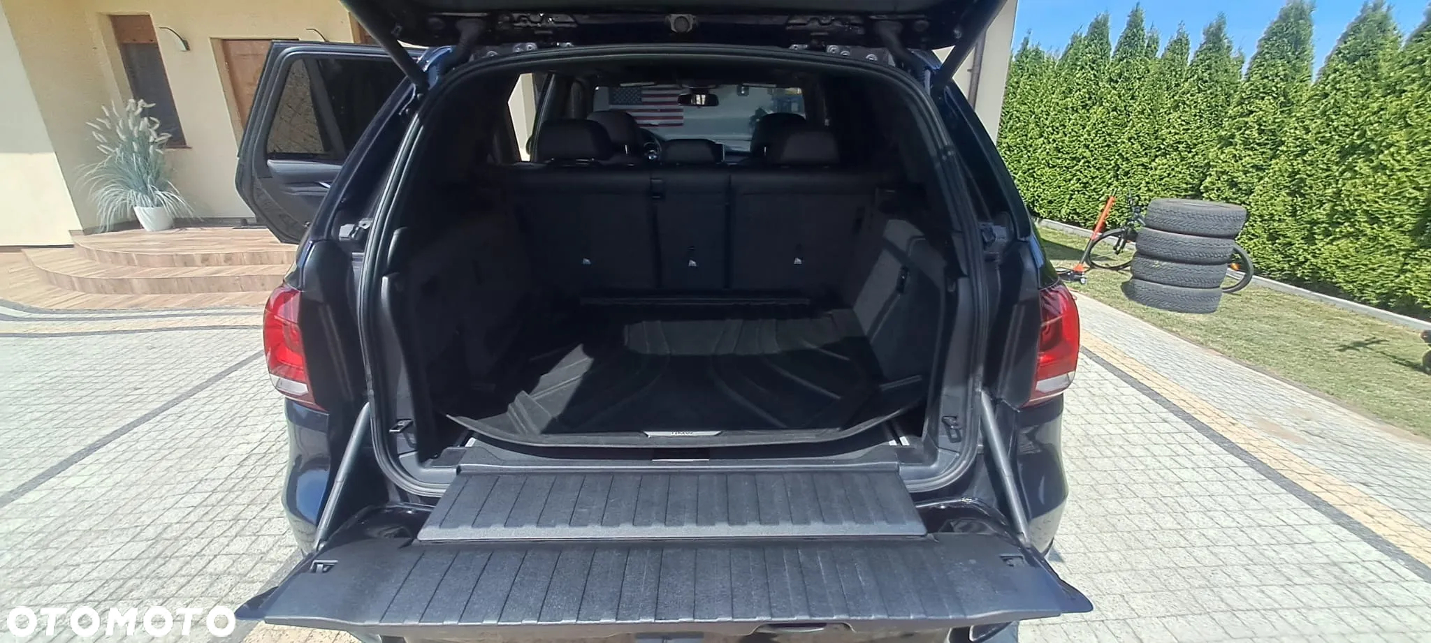 BMW X5 xDrive50i - 18