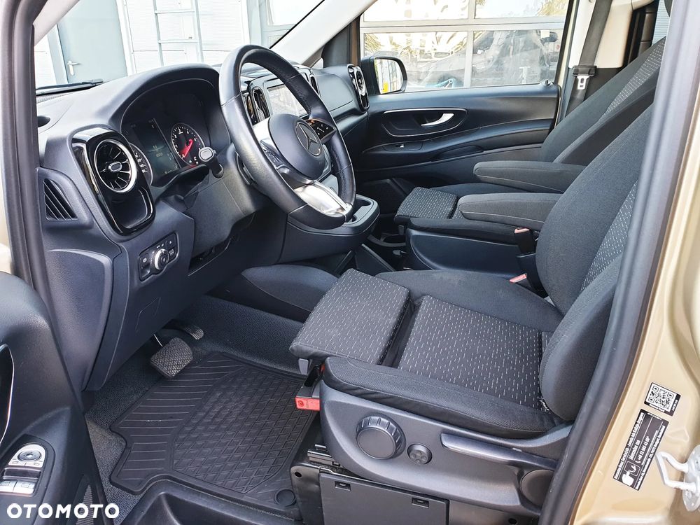Mercedes-Benz Vito - 22