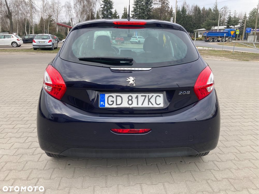 Peugeot 208 1.2 PureTech Style - 5