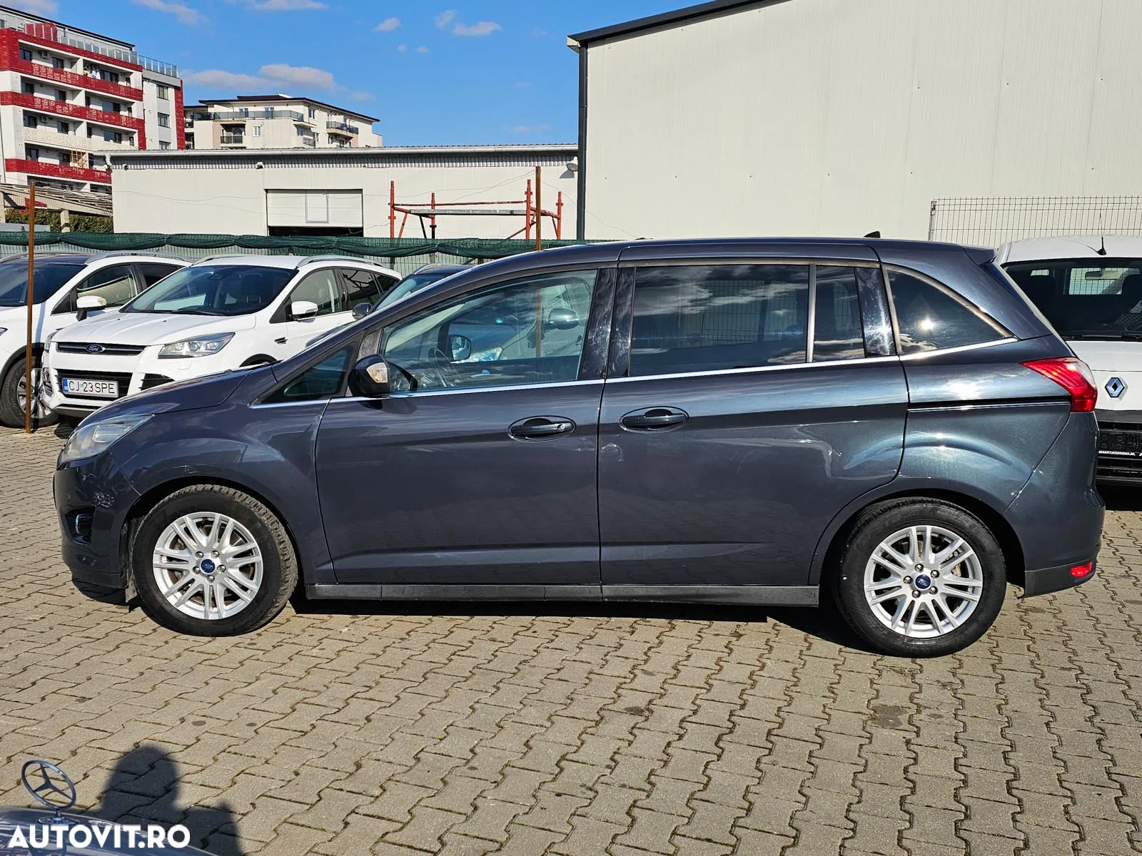 Ford Grand C-Max 1.6 TDCi Titanium - 12