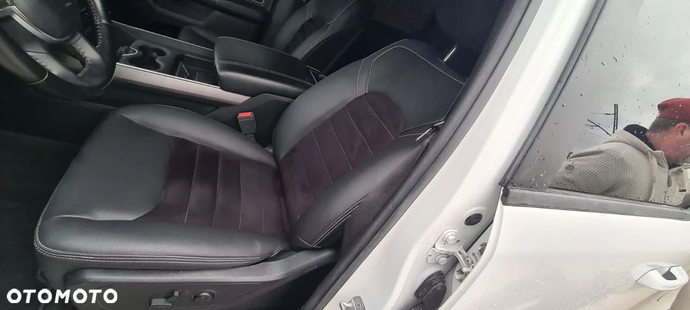 RAM 1500 Crew Cab MB Sport - 14