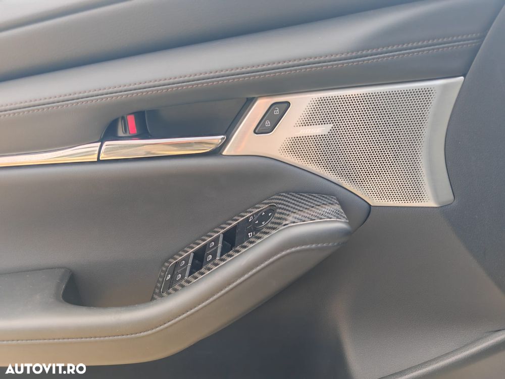 Mazda 3 e-SKYACTIV-X 186 M HYBRID EXCLUSIVE-LINE - 26