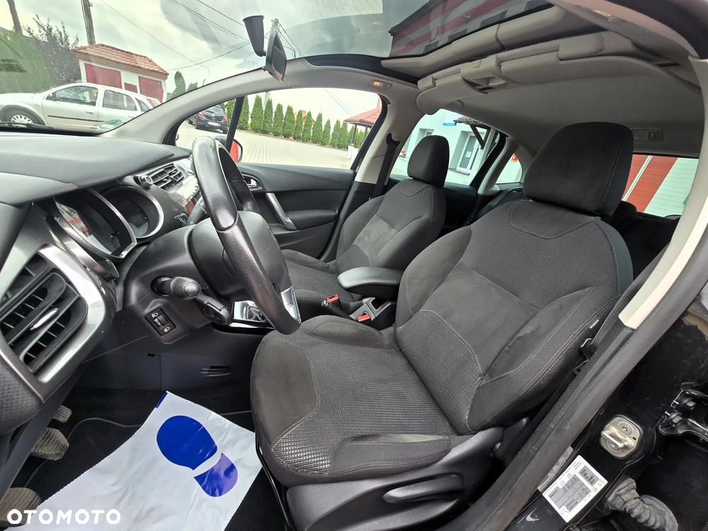 Citroën C3 VTi 95 Exclusive - 23