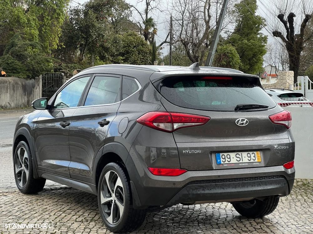Hyundai Tucson - 4
