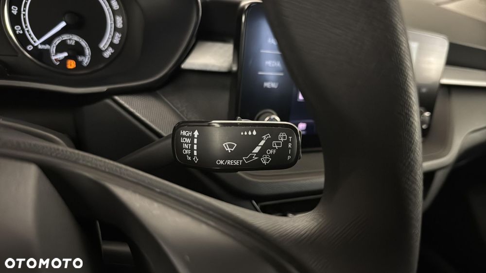 Skoda Fabia 1.0 Ambition - 23