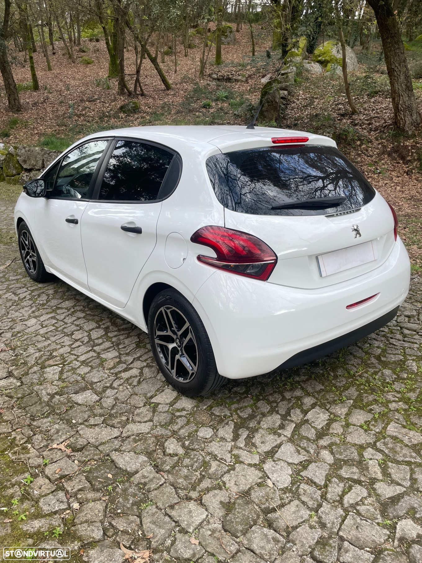 Peugeot 208 e-HDi FAP 92 Stop&Start Style - 8