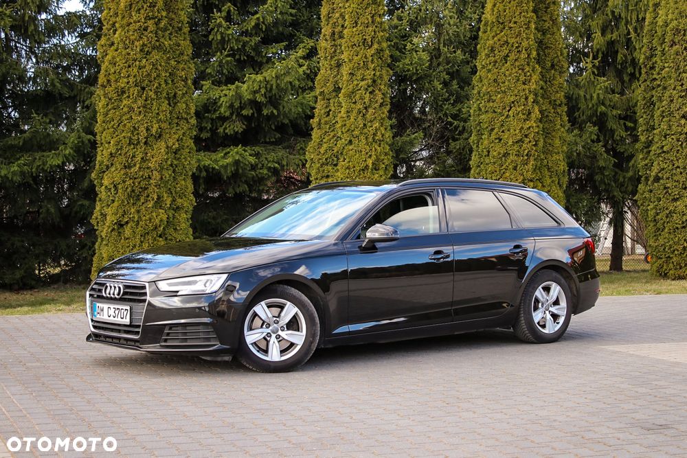 Audi A4 Avant 2.0 TDI S tronic - 16