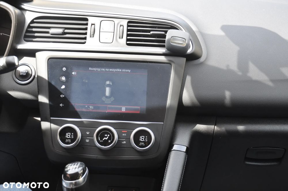 Renault Kadjar 1.3 TCe FAP S-Edition - 17