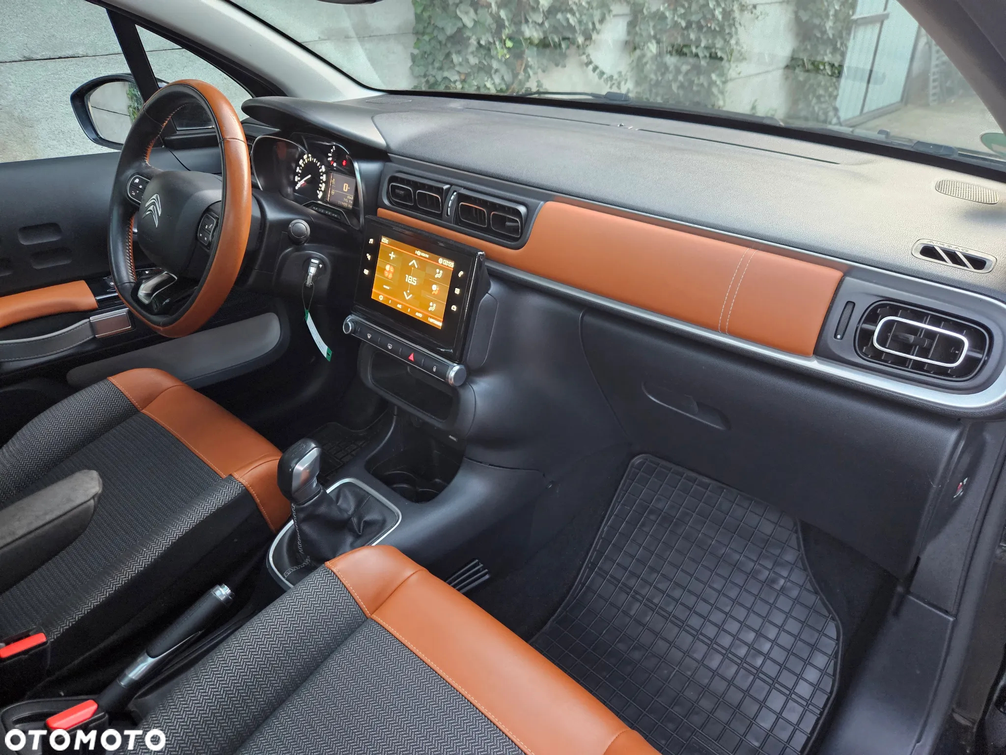 Citroën C3 1.2 PureTech Shine - 13
