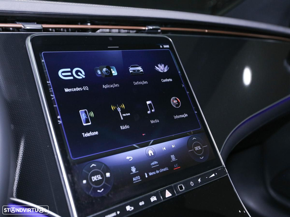 Mercedes-Benz EQE 300 Edition - 12